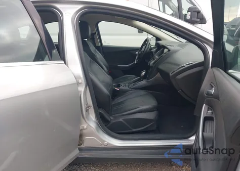 2013 Ford Focus Titanium из США, поврежденный, VIN 1FADP3N25DL271509